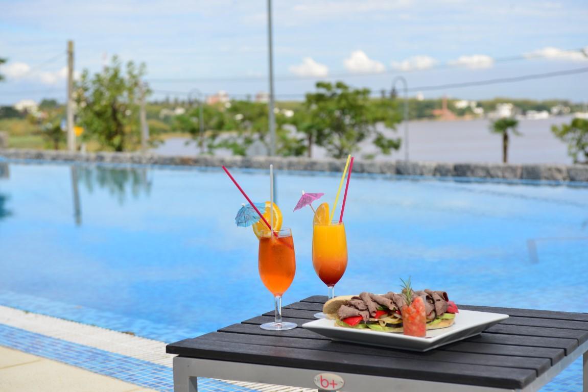 Real Colonia Hotel & Suites Colonia del Sacramento Eksteriør bilde